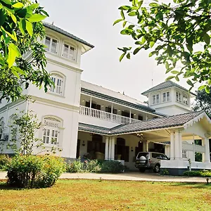 manor-house.negombohotels.net/